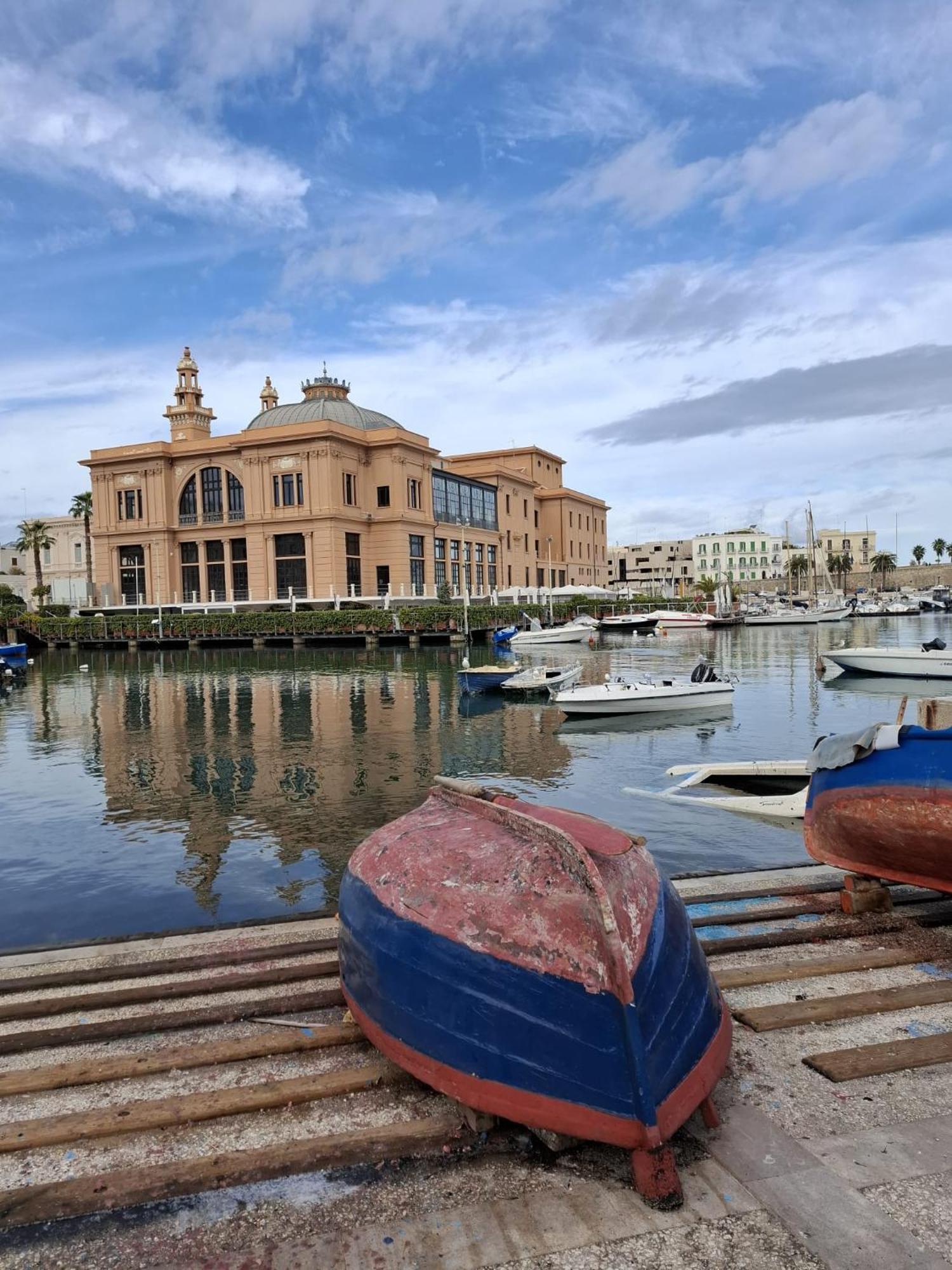 Novum Hospitality Hotel Bari Buitenkant foto